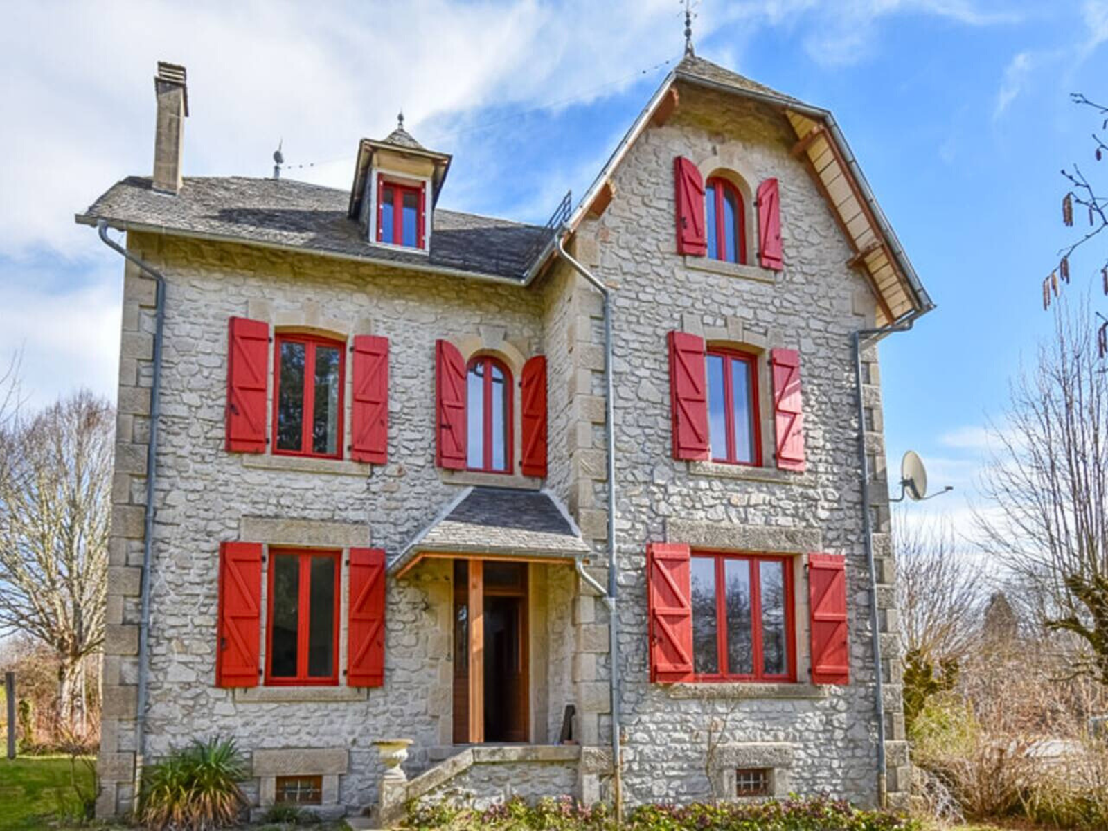 maison-automne-extérieur