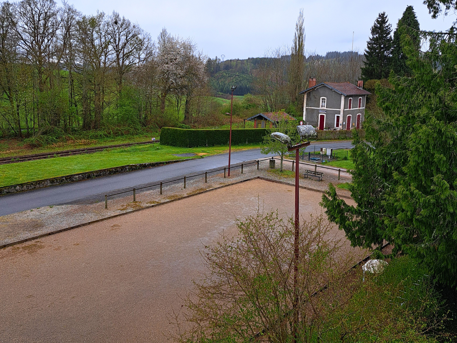 terrain de pétanque-extérieur-2